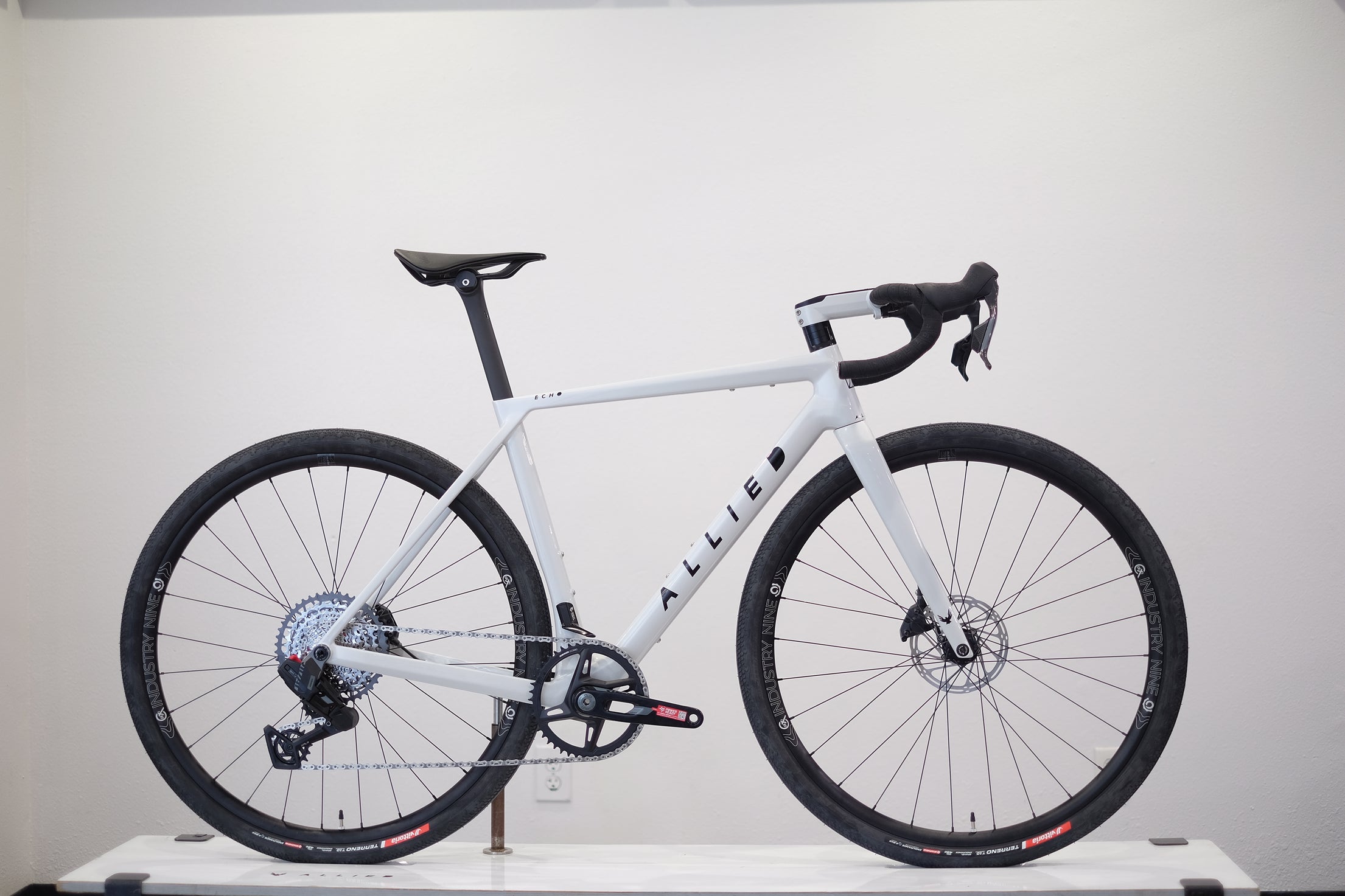 54cm ECHO Rival XPLR - NEW