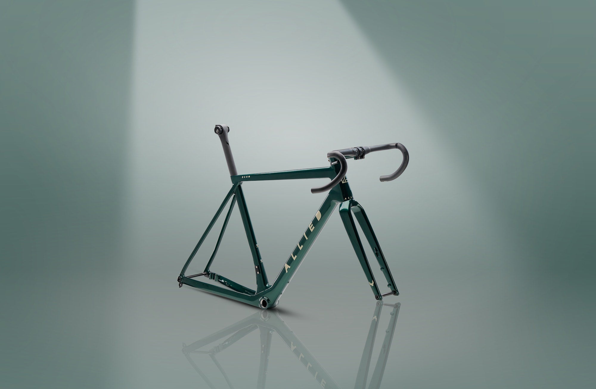 ALLIED ECHO オールロードバイクフレームセット Allied Cycle Worksからレース対応のロード フレームとグラベルに対応