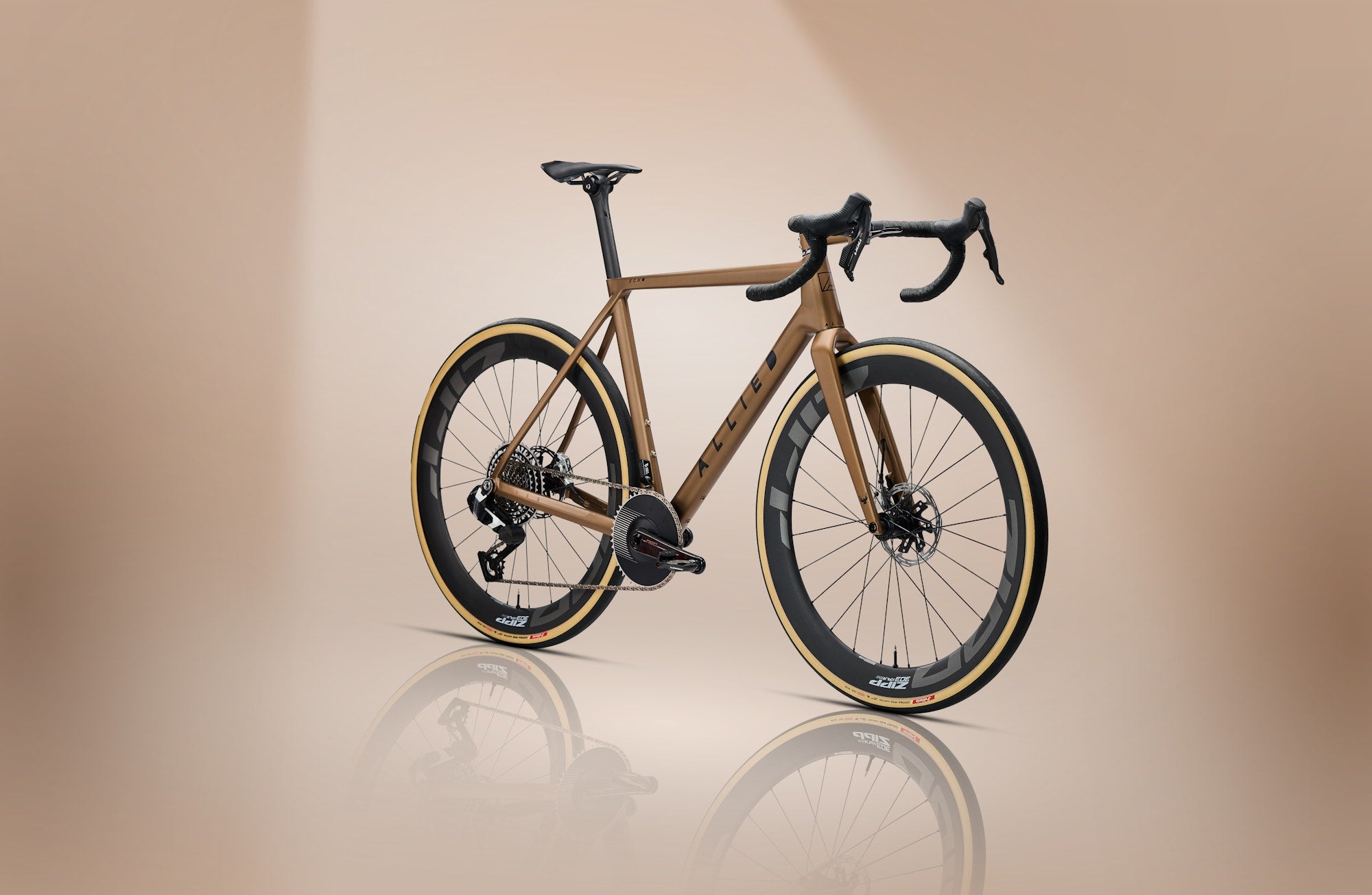 ECHO RED XPLR AXS | The Ultimate Performance Carbon Road Bike