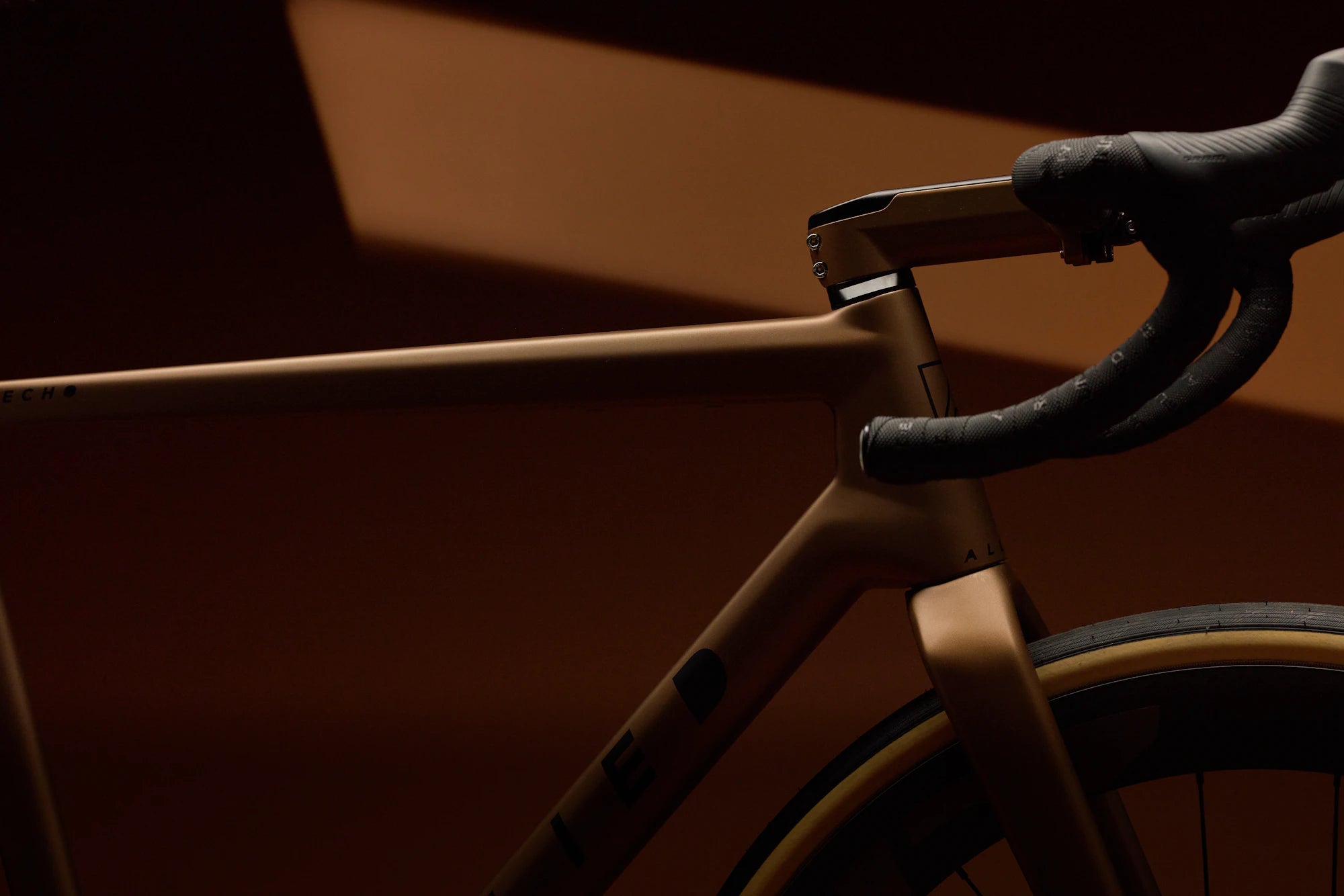 ECHO SRAM Red XPLR AXS Bike