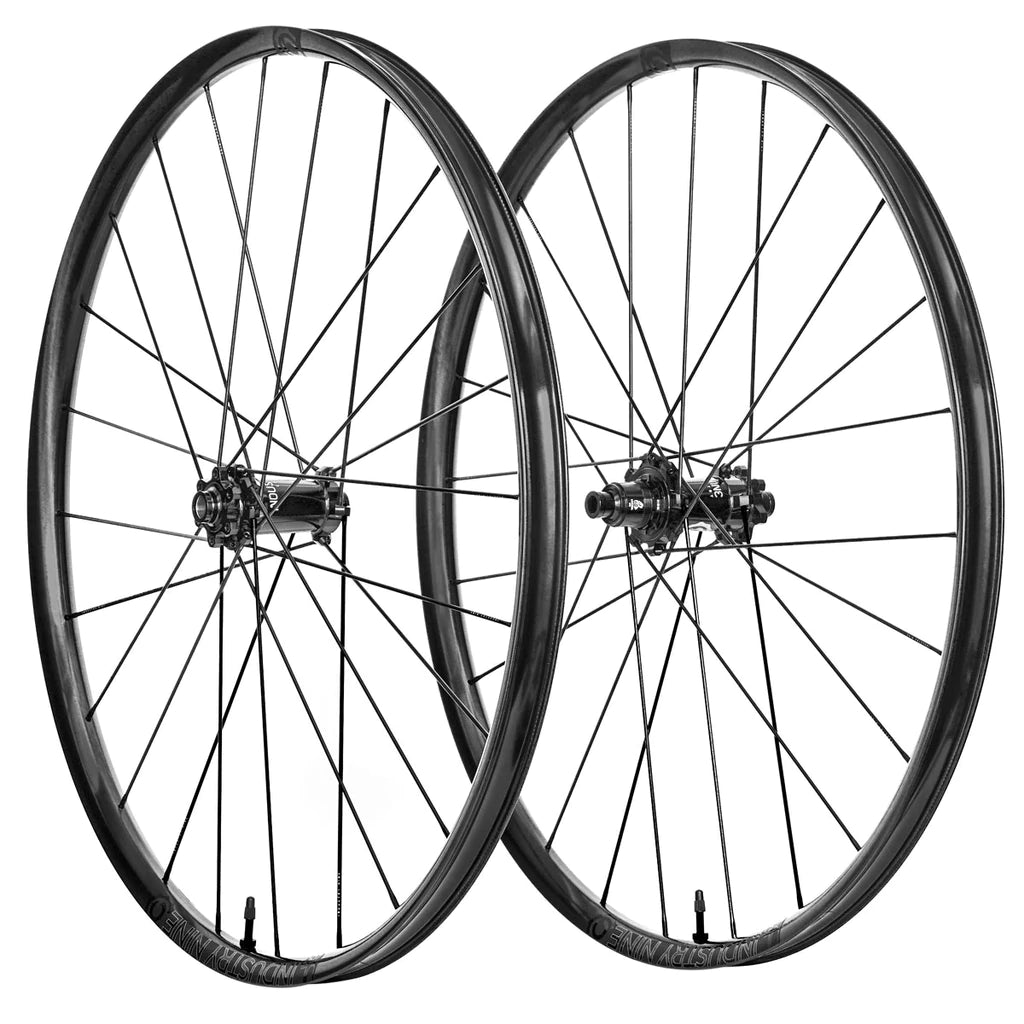 Industry Nine Solix XC Carbon